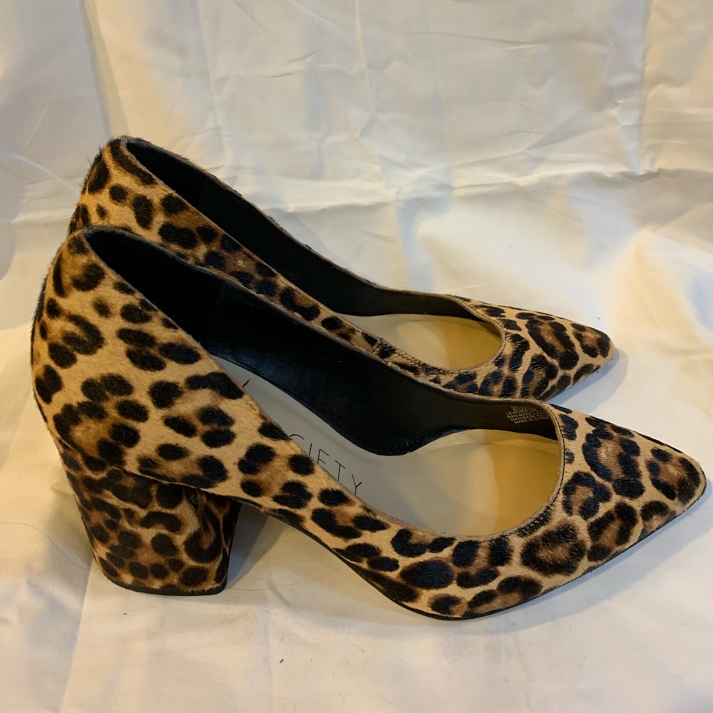 Sole Society Leopard Chunky Heel Pumps Size 8.5